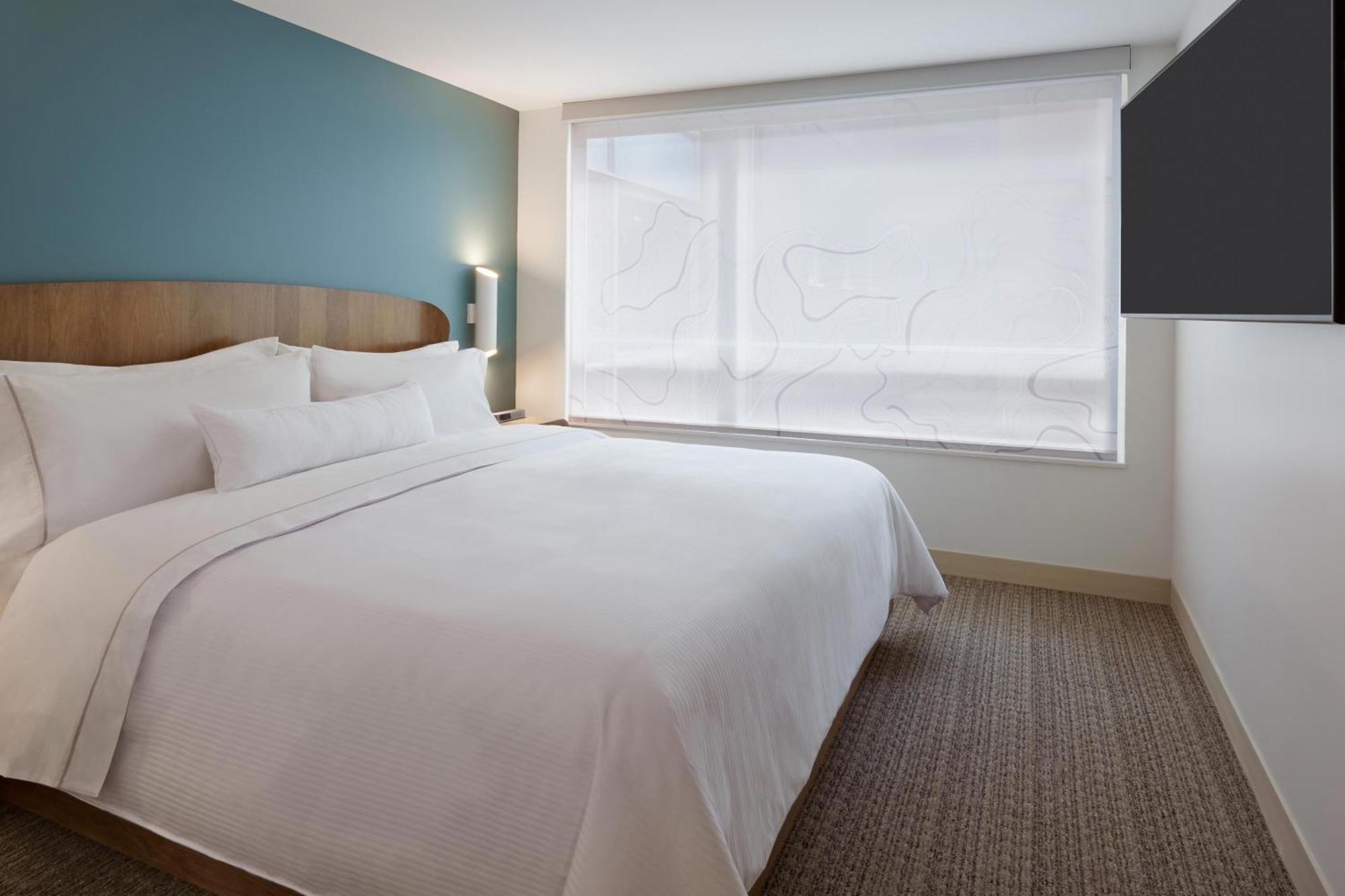 Element Toronto Airport Hotel Mississauga Ngoại thất bức ảnh