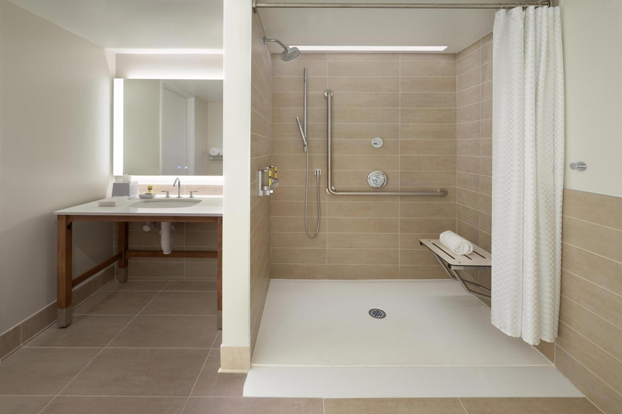 Element Toronto Airport Hotel Mississauga Ngoại thất bức ảnh