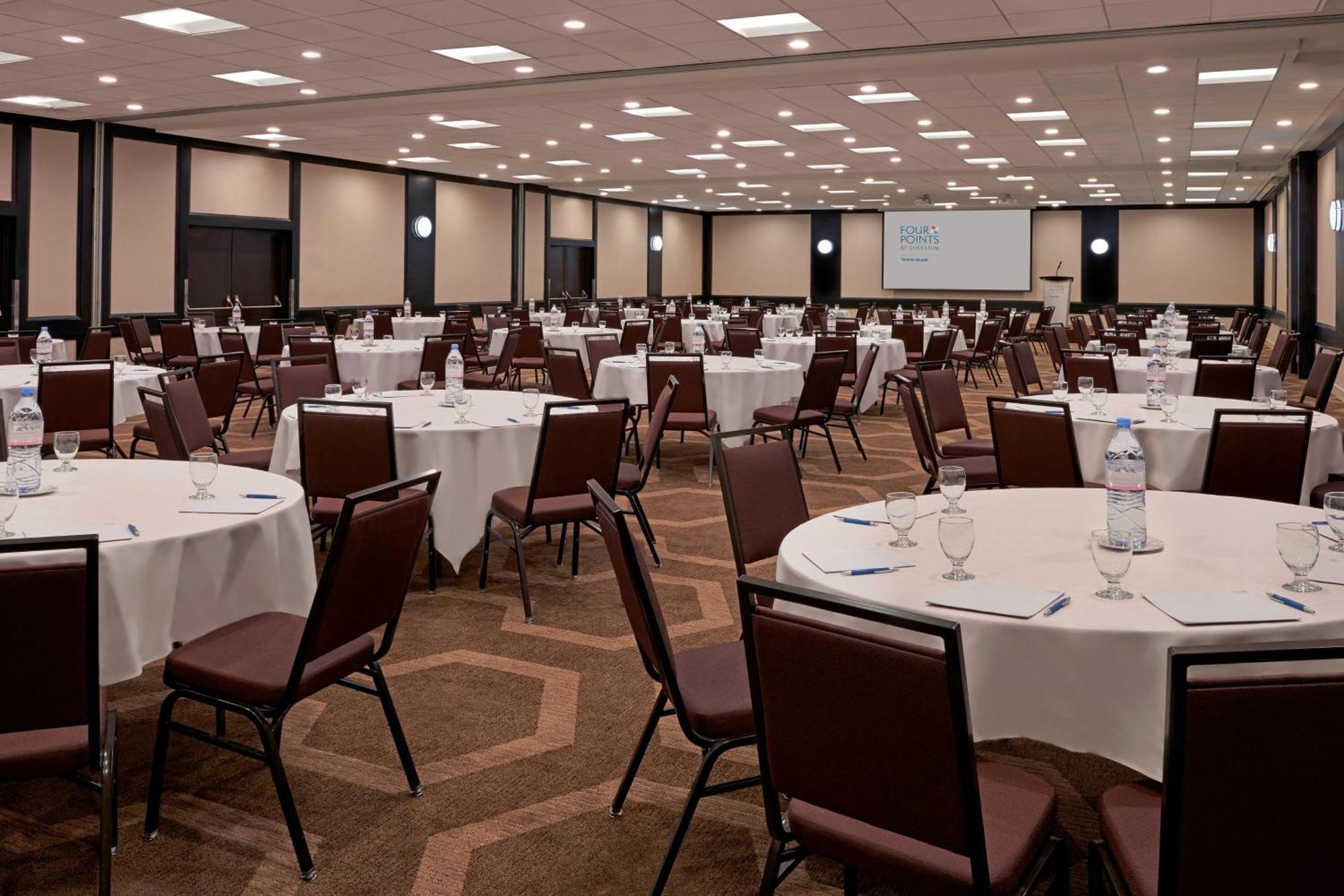 Element Toronto Airport Hotel Mississauga Ngoại thất bức ảnh