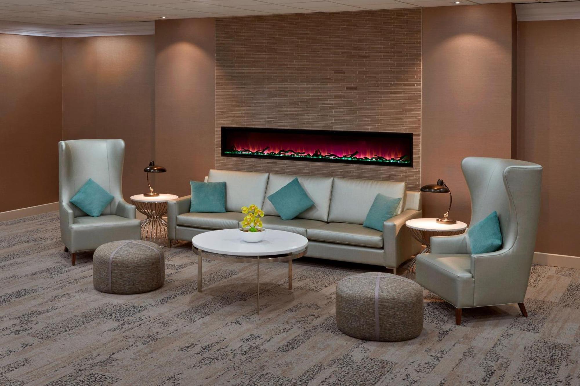 Element Toronto Airport Hotel Mississauga Ngoại thất bức ảnh