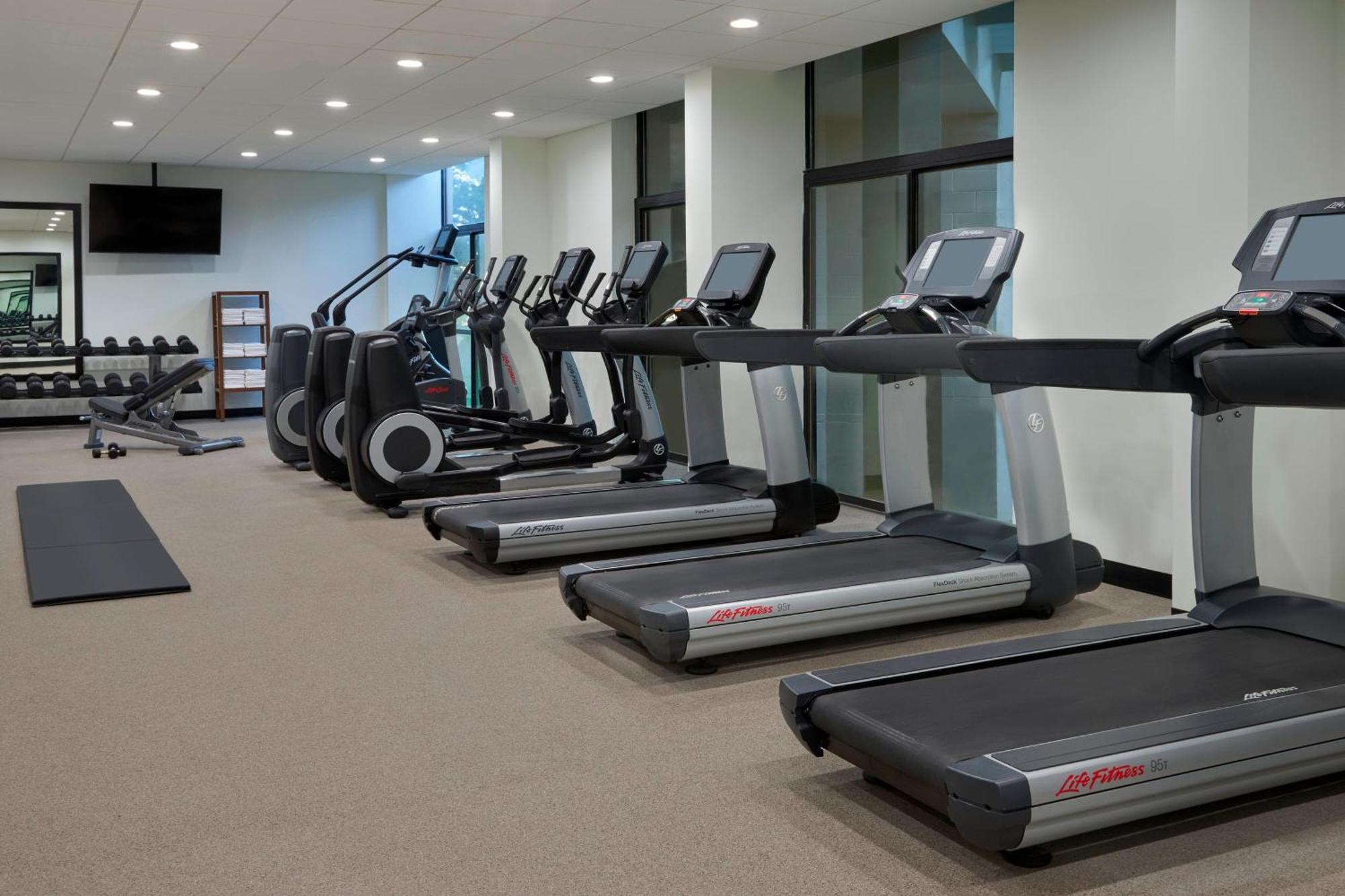 Element Toronto Airport Hotel Mississauga Ngoại thất bức ảnh