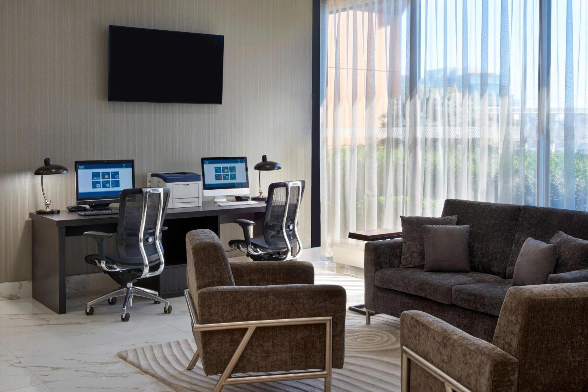 Element Toronto Airport Hotel Mississauga Ngoại thất bức ảnh